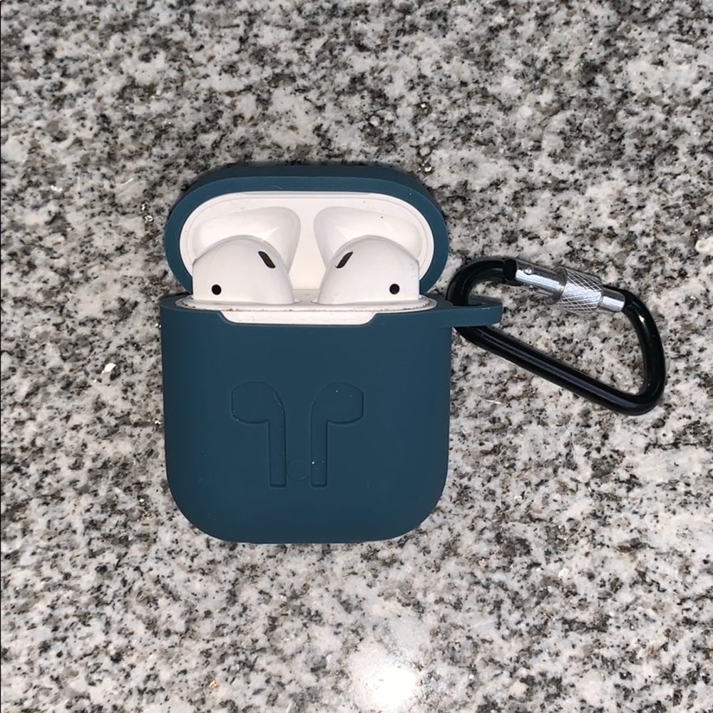 Apple AirPods waterproof rubber case with clip!!!